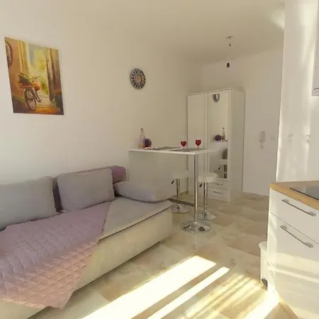 Izida Palace II 406 Апартаменты Солнечный берег